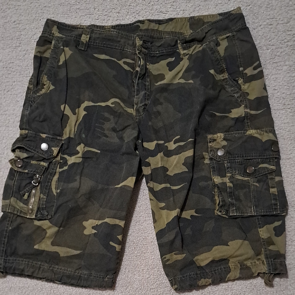 Men's Camouflage Cargo Shorts